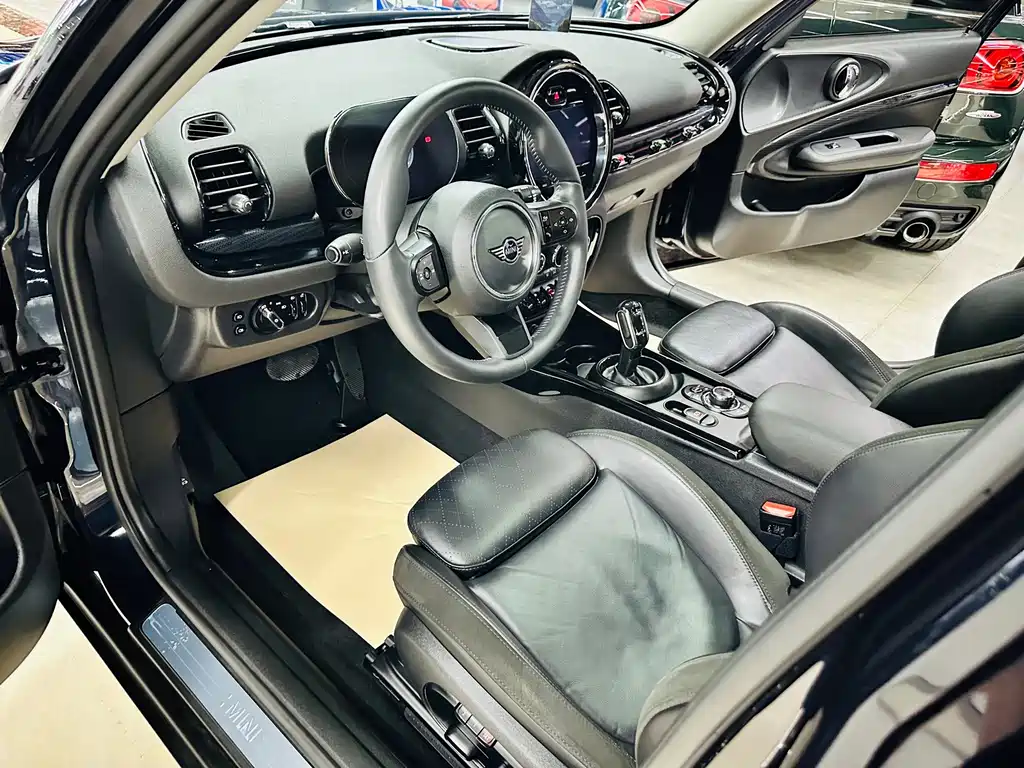 MINI Mini Clubman — миниатюра 24