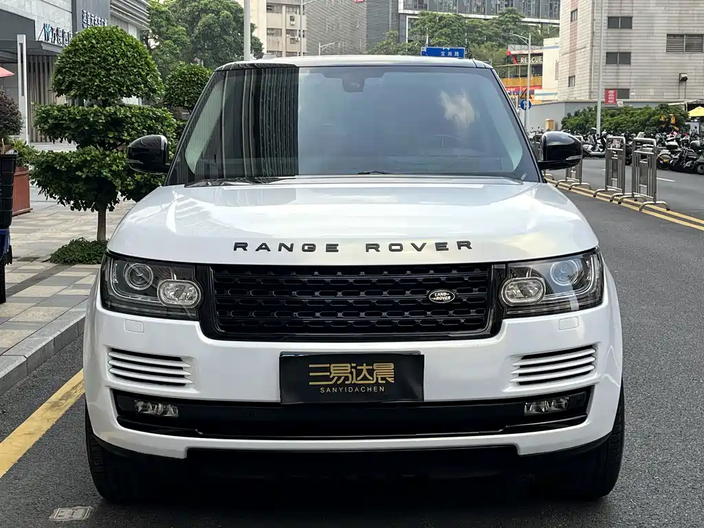 Land Rover Range Rover — миниатюра 2
