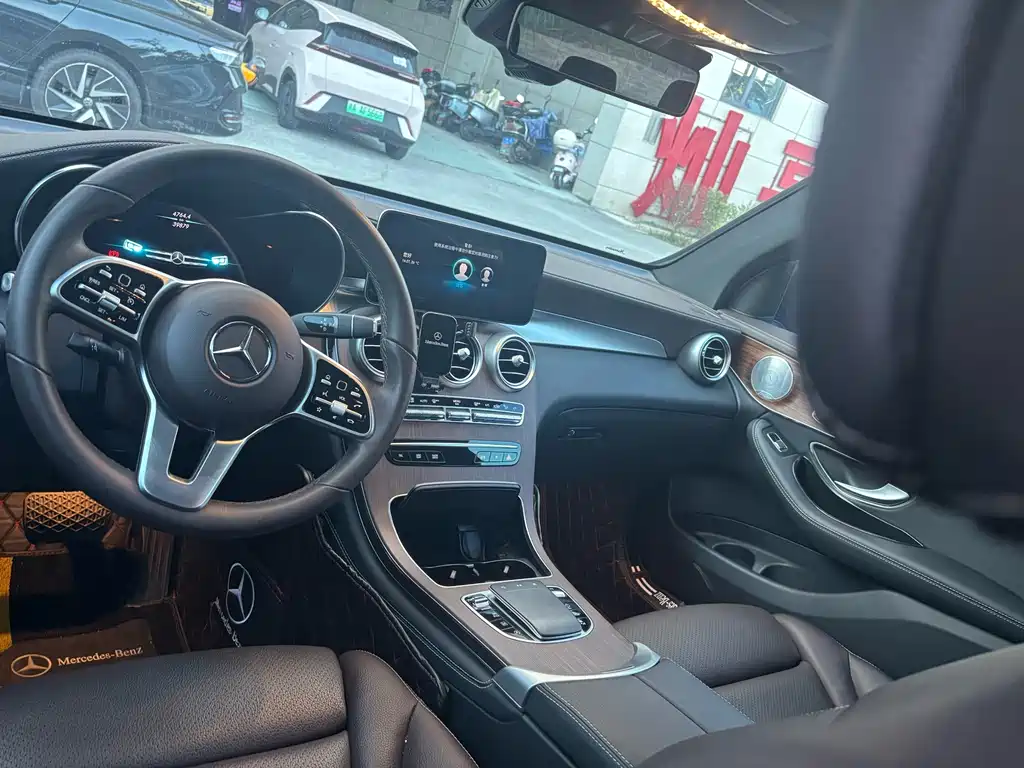 Mercedes-Benz GLC — миниатюра 5