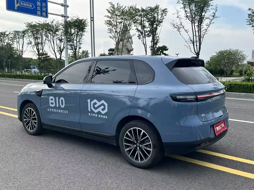 Leapmotor Leapmotor B10 — миниатюра 10