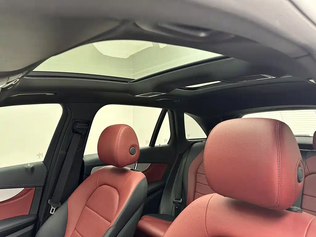Mercedes-Benz GLC — миниатюра 14