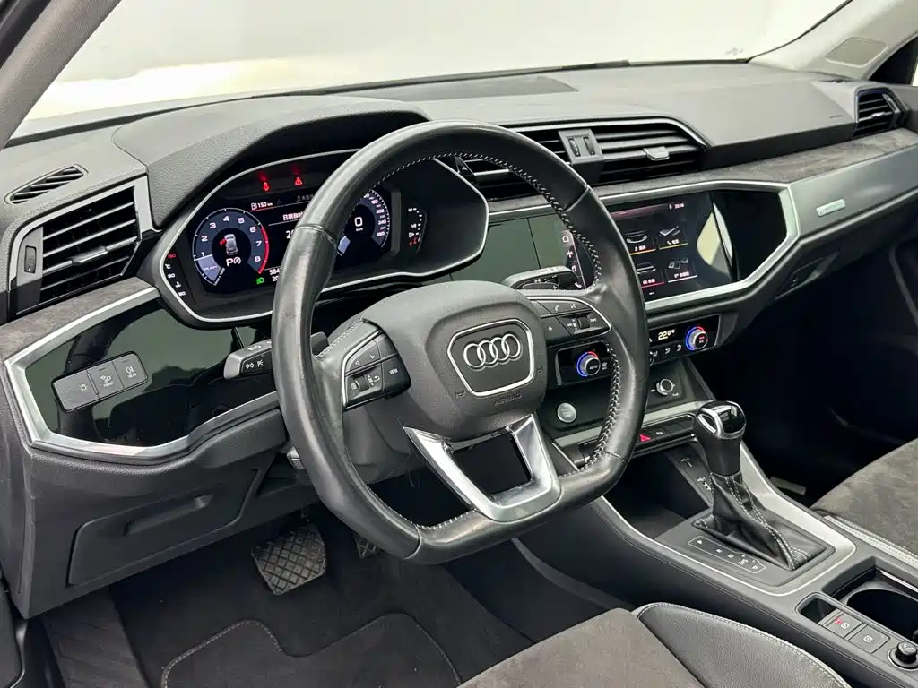 Audi Q3 — миниатюра 14