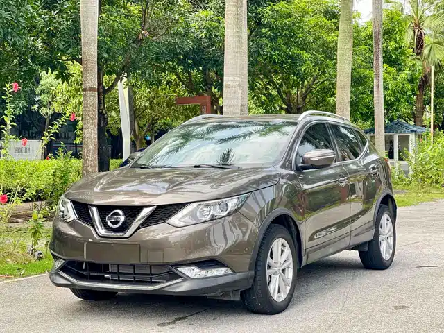 NISSAN QASHQAI 2017