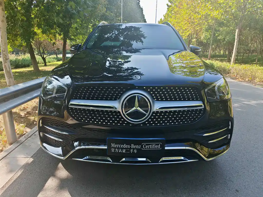 Mercedes-Benz GLE (Import) — миниатюра 2