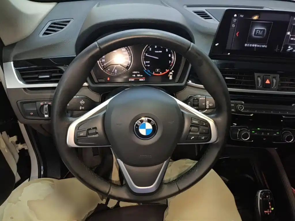 BMW X1 — миниатюра 11