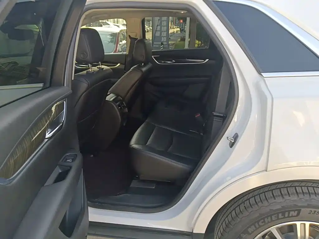 Cadillac XT5 — миниатюра 17