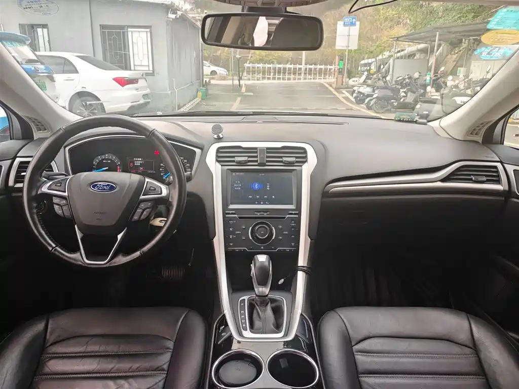 Ford Mondeo 2013 1.5L GTDi180 Fashion