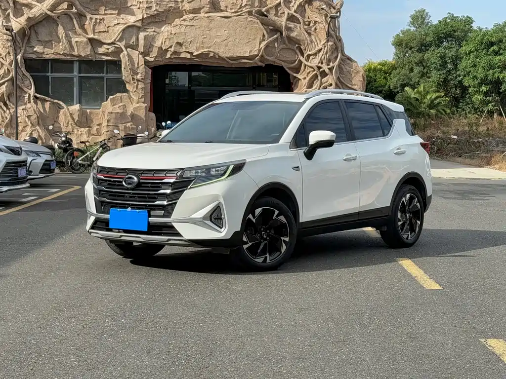 GAC TRUMPCHI GS3