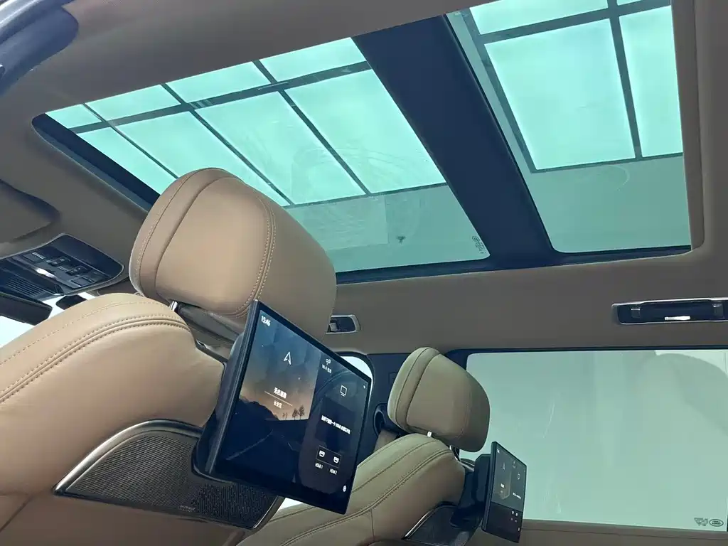Land Rover Range Rover — миниатюра 14