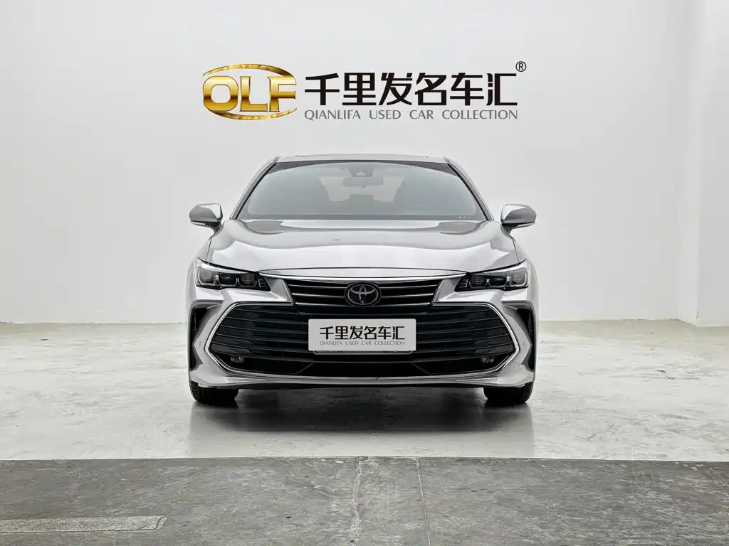 Toyota Avalon — миниатюра 6