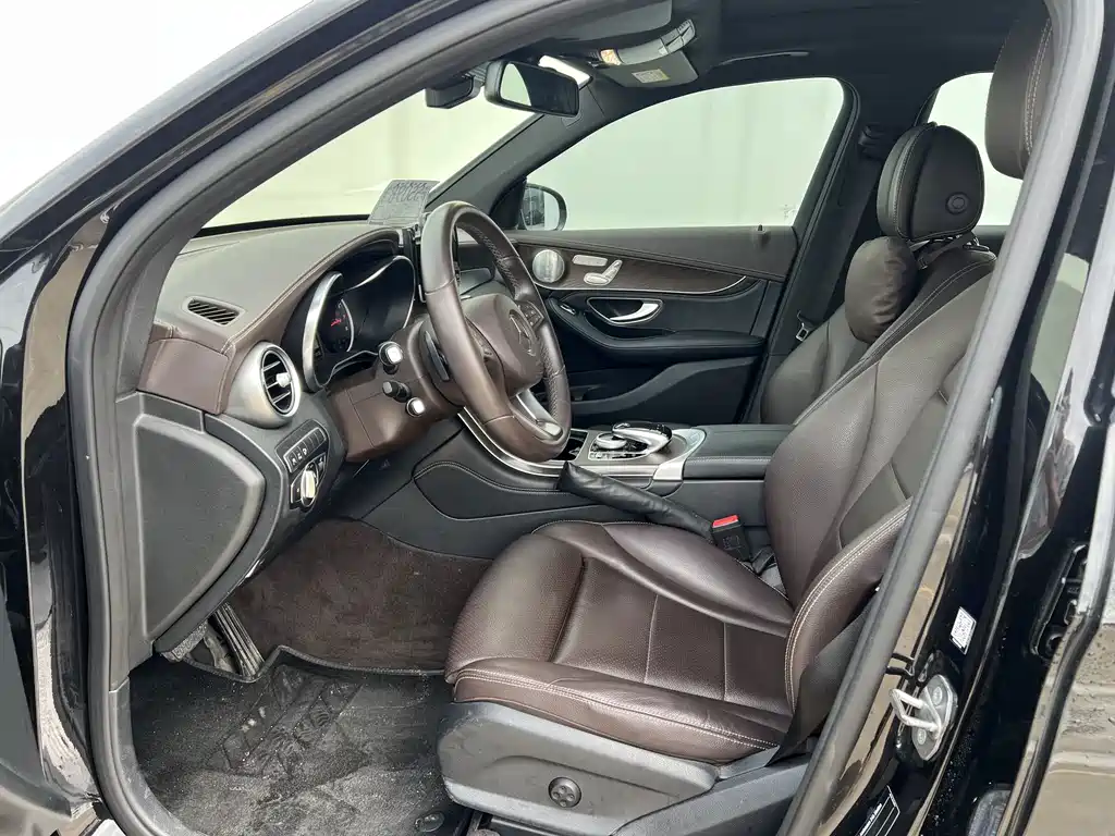 Mercedes-Benz GLC — миниатюра 9