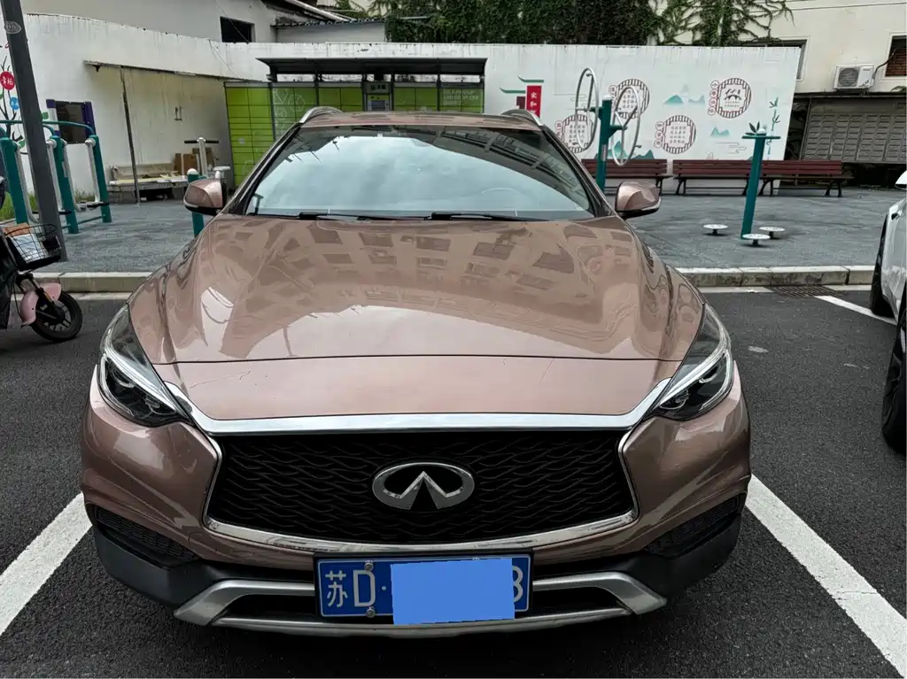 Infiniti QX30 — миниатюра 2