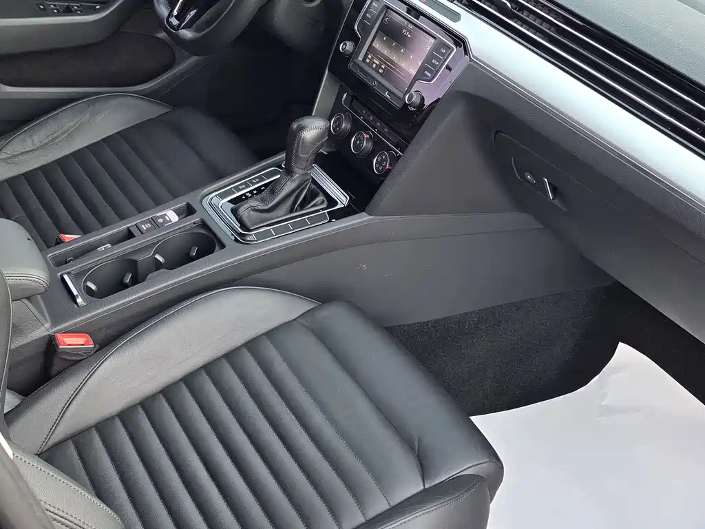Volkswagen Magotan — миниатюра 13