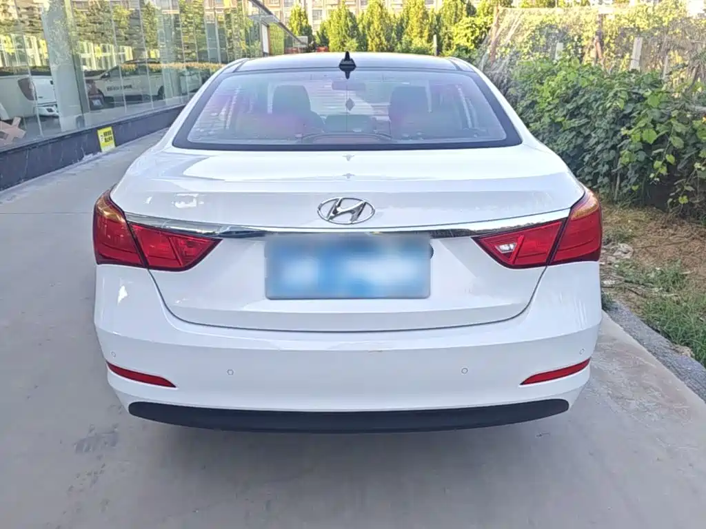 Hyundai Mistra — миниатюра 6