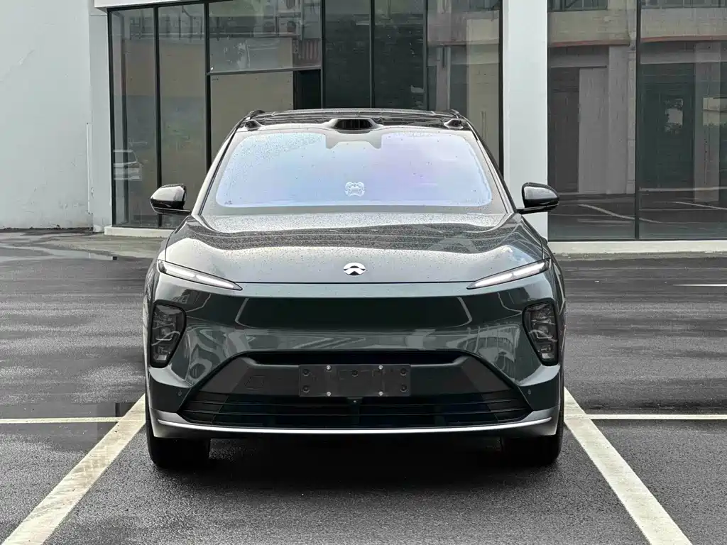 NIO ES8 — миниатюра 2