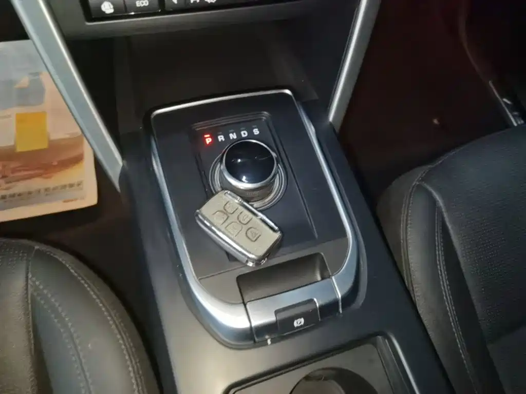 Land Rover Discovery Sport — миниатюра 14