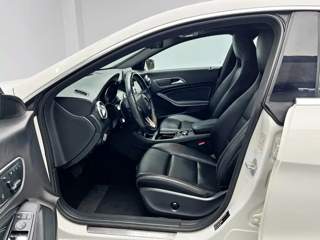 Mercedes-Benz CLA (Import) — миниатюра 15
