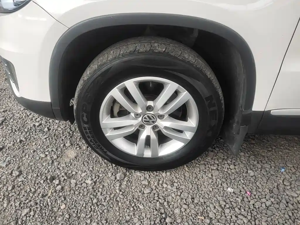 Volkswagen Tiguan — миниатюра 23