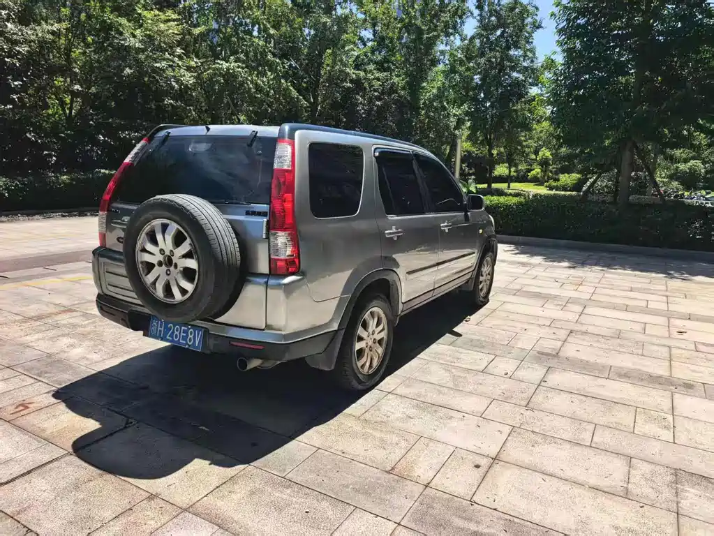 Honda CR-V — миниатюра 6