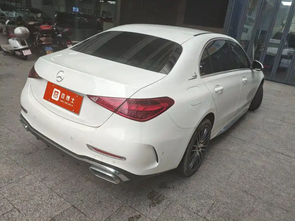 Mercedes-Benz C-Class — миниатюра 9