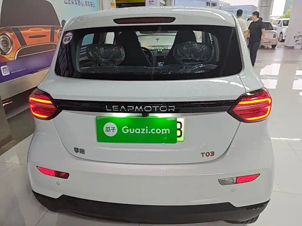 Leapmotor Leapmotor T03 — миниатюра 6