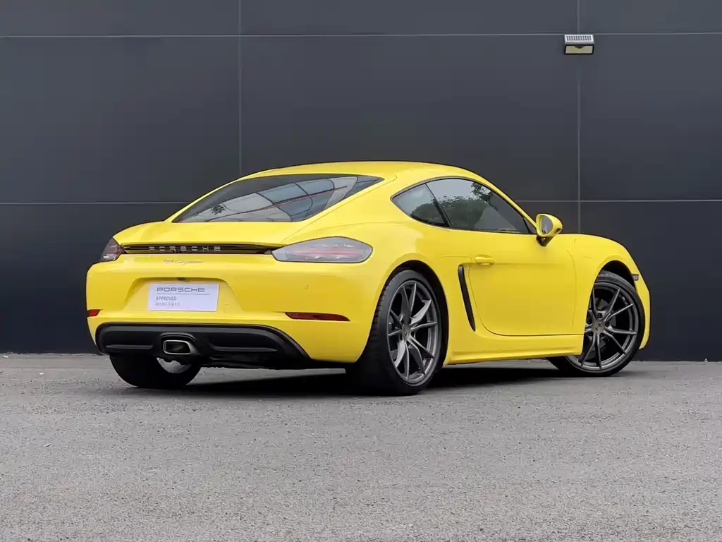Porsche 718 2024 Cayman 2.0T