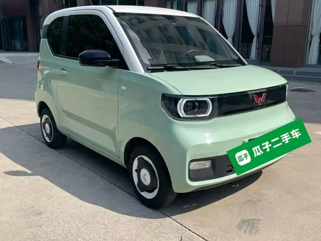 Wuling MINIEV — миниатюра 4