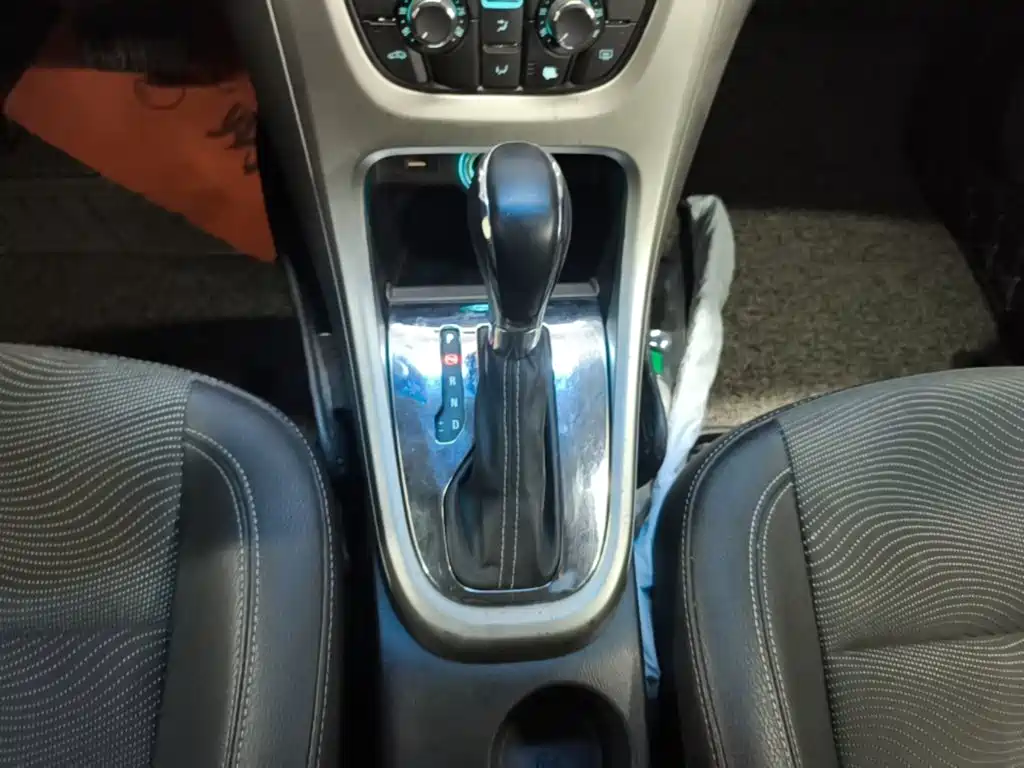 Buick Excelle — миниатюра 14