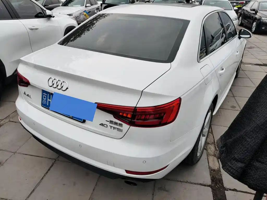 Audi A4L — миниатюра 6