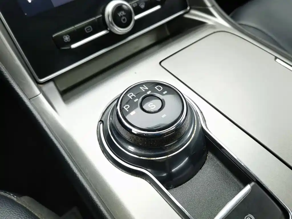 Ford Mondeo — миниатюра 13