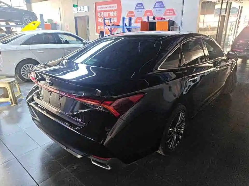 Toyota Avalon — миниатюра 4
