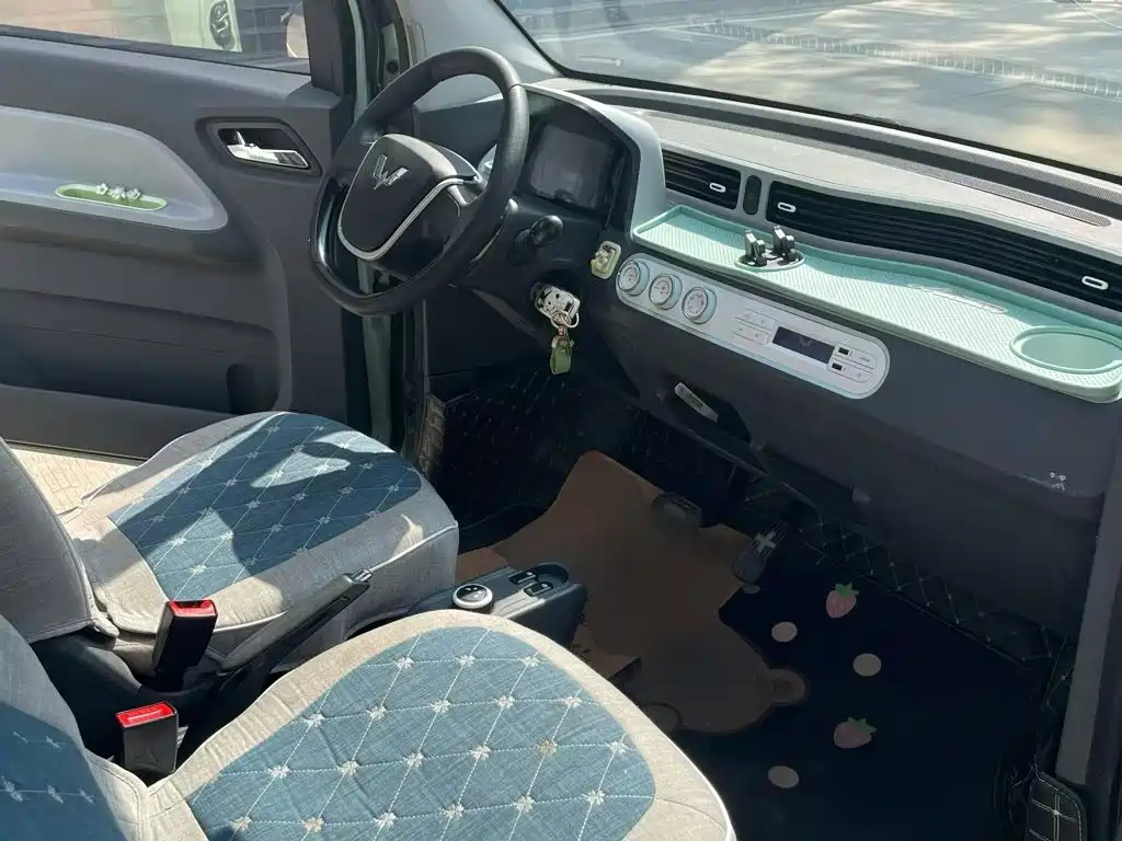 Wuling MINIEV — миниатюра 25