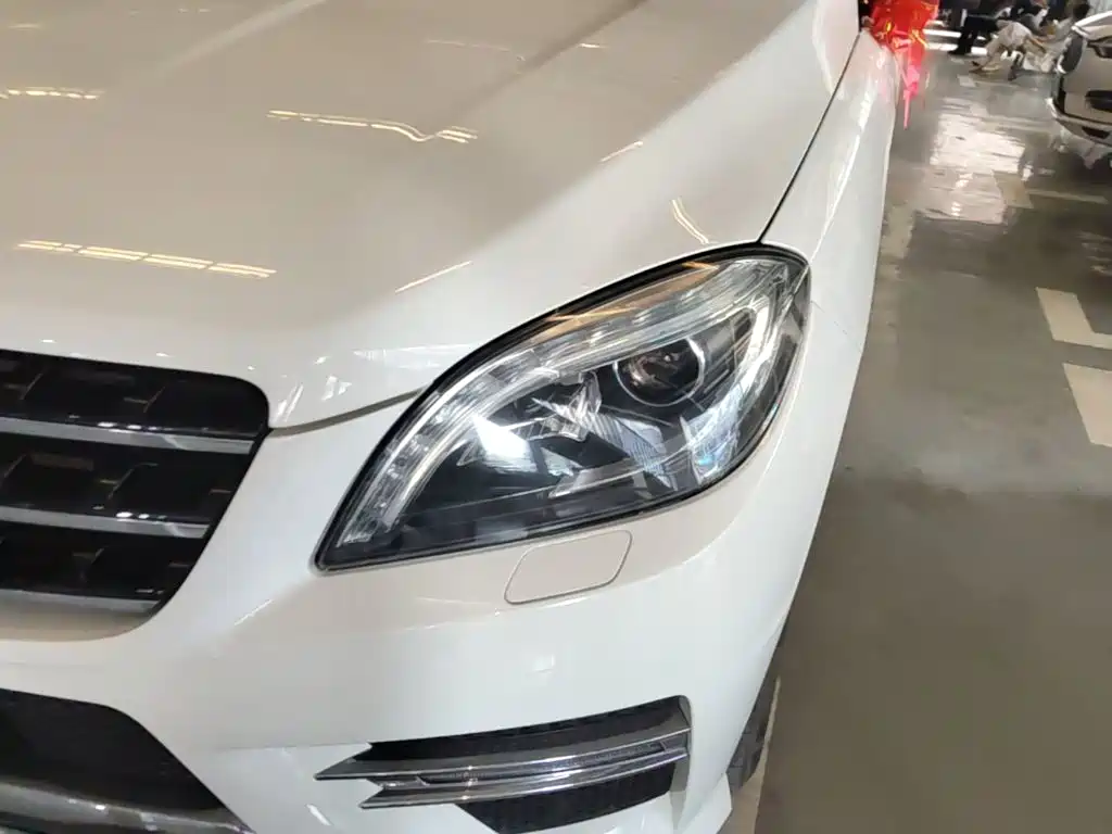 Mercedes-Benz M-Class — миниатюра 18