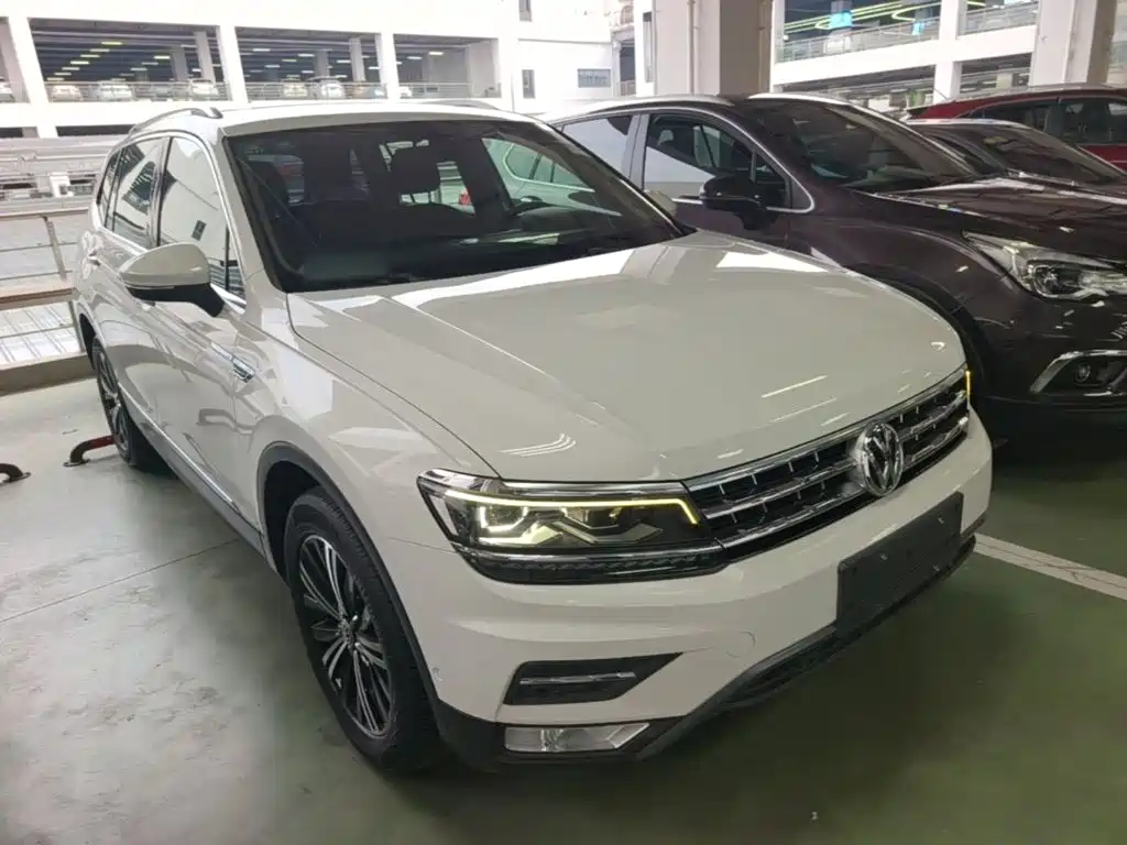 Volkswagen Tiguan L — миниатюра 4