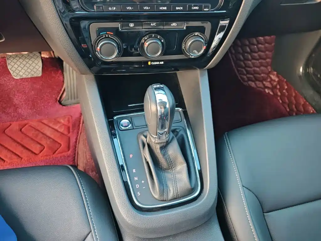 Volkswagen Sagitar — миниатюра 14