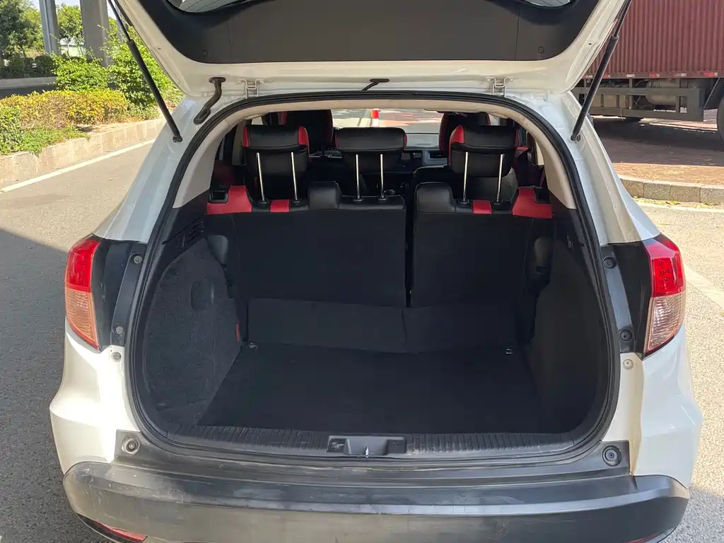 Honda Vezel 1.5L CVT 2WD Comfort Type, фото 12