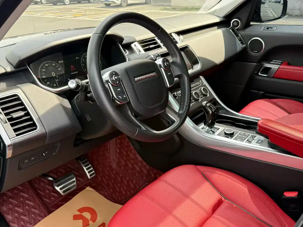 Land Rover Range Rover Sport 2017 3.0 SC V6 HSE DYNAMIC