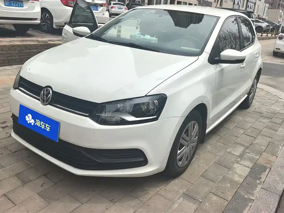 Купить Volkswagen Polo