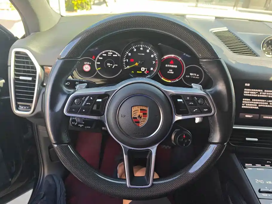 Porsche Cayenne Hybrid — миниатюра 15