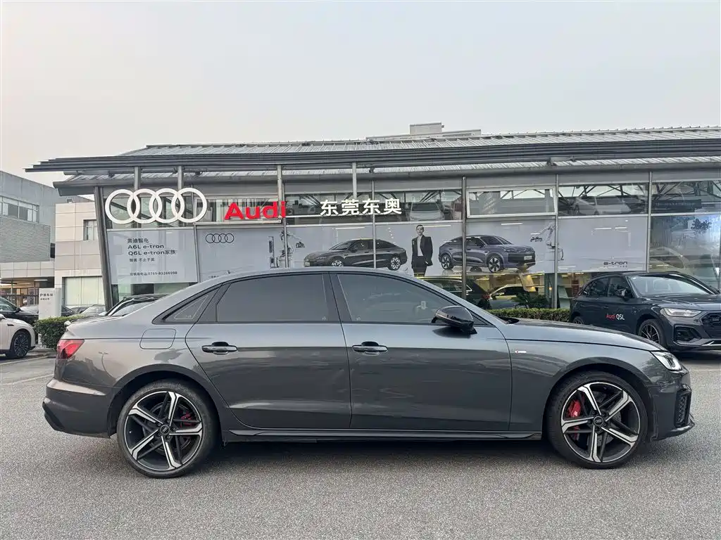 Audi A4L — миниатюра 3