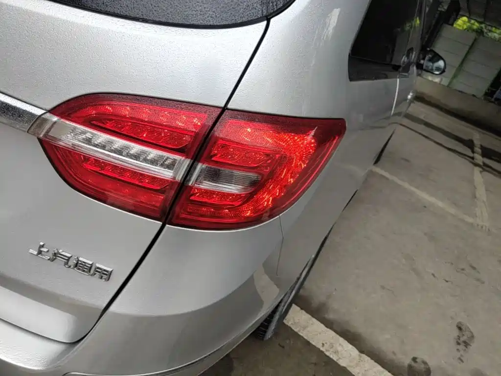 Buick GL8 2017 25S Comfort V
