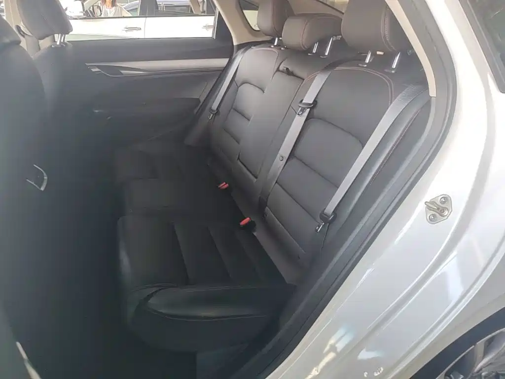 Geely Binrui — миниатюра 17