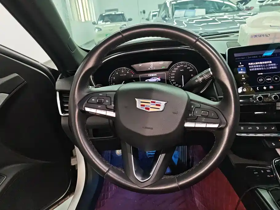 Cadillac CT5 — миниатюра 15