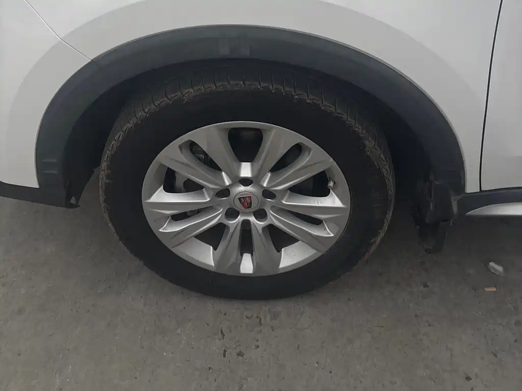 Roewe RX5 — миниатюра 7