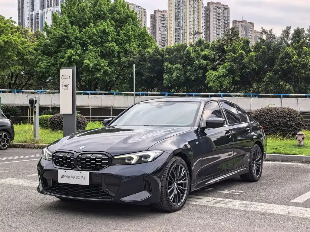 BMW 3 Series 2023