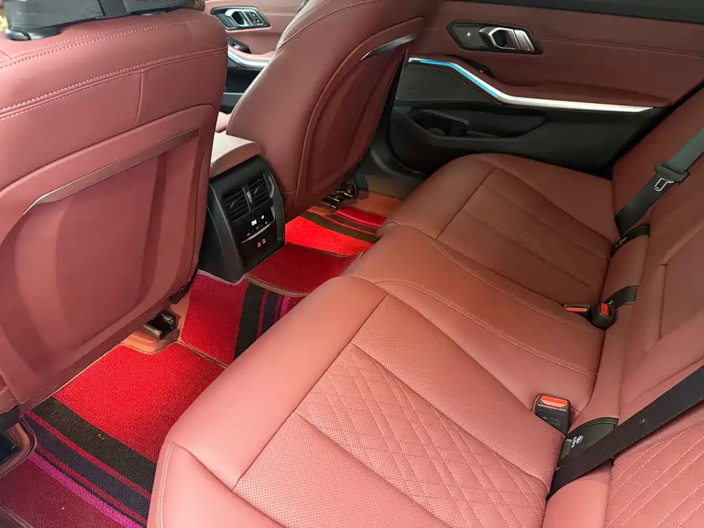 BMW 3 Series — миниатюра 14