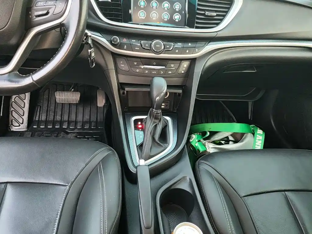 Buick Excelle — миниатюра 14