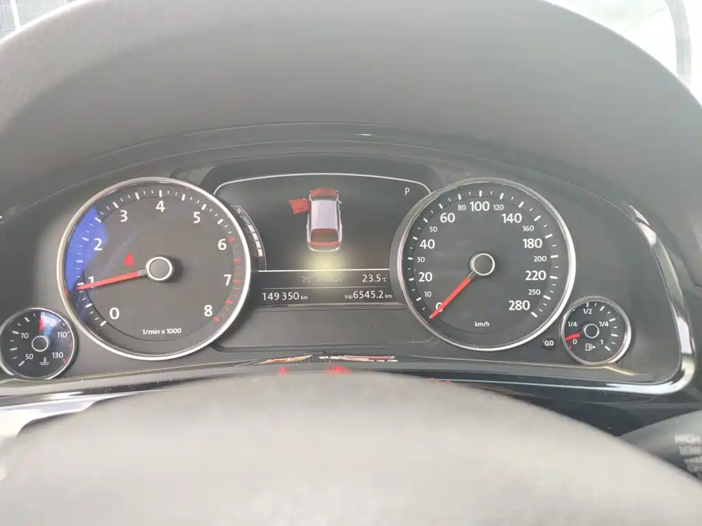 Volkswagen Touareg — миниатюра 12