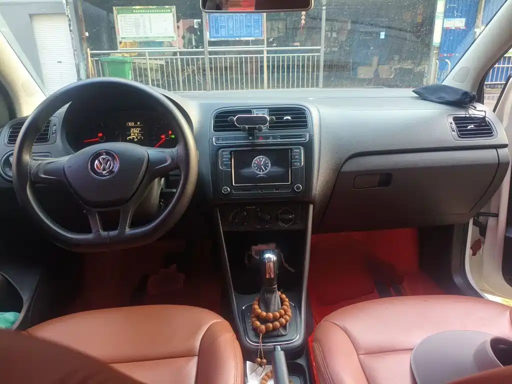 Volkswagen Polo — миниатюра 5