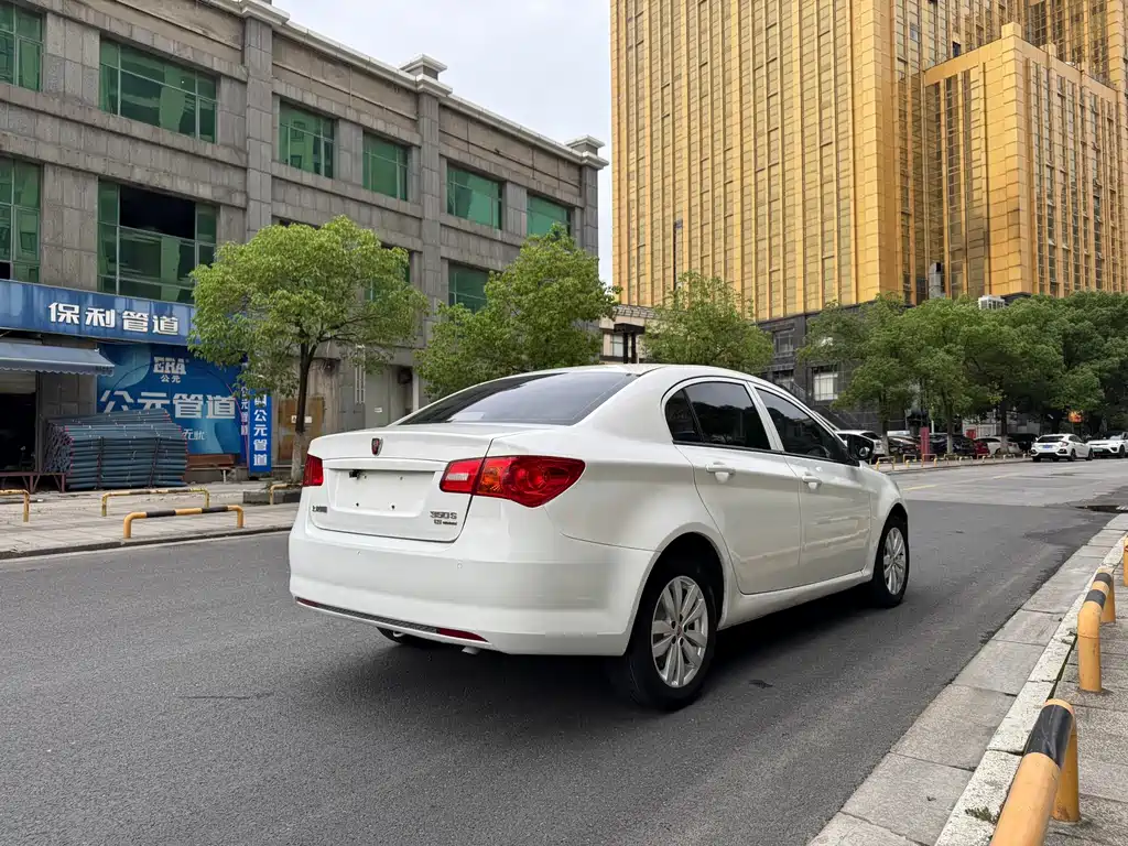 Roewe 350 2015 1.5L MT Luxury